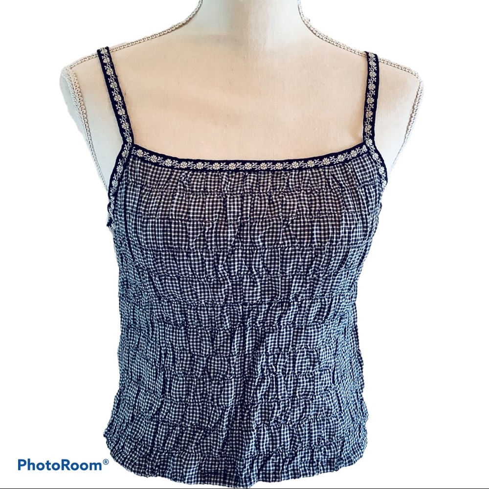 Andrew & Company Blue & White Flower Trim Tank Top